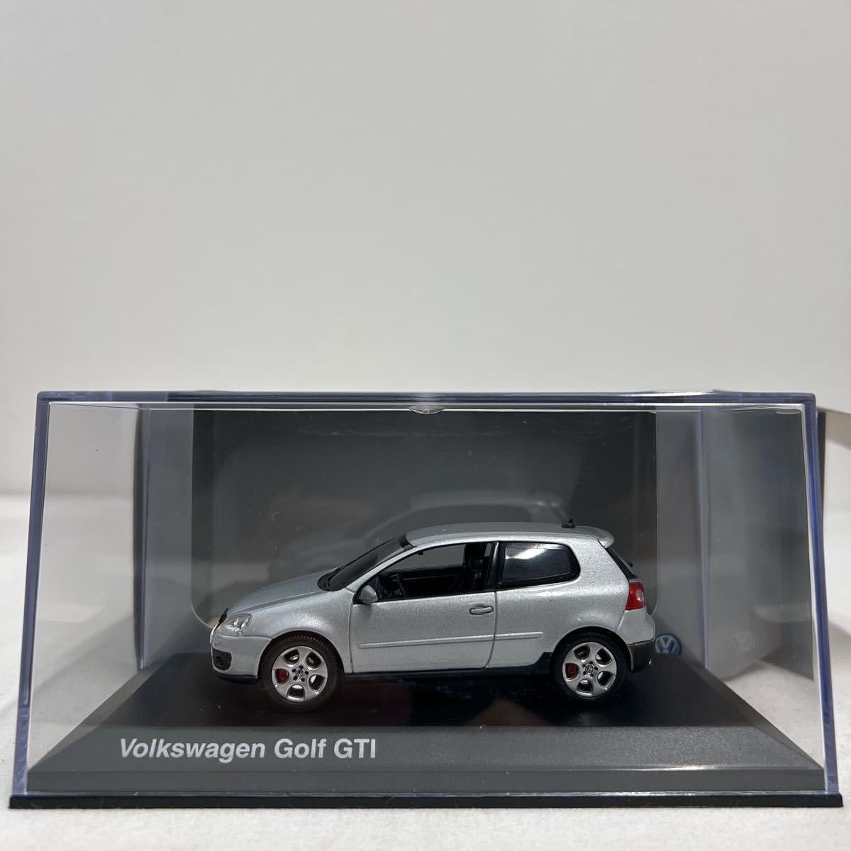 GOLF 8 GTI  GRAY 1/43 ミニカー Volkswagen Golf GTI 2020 GREY フォルクスワーゲン ゴルフ GTI 2020